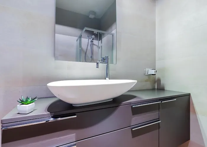 Apartment Retreats Brera Milan